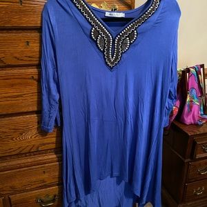 Beautiful NWOT blue bead embellished tunic
